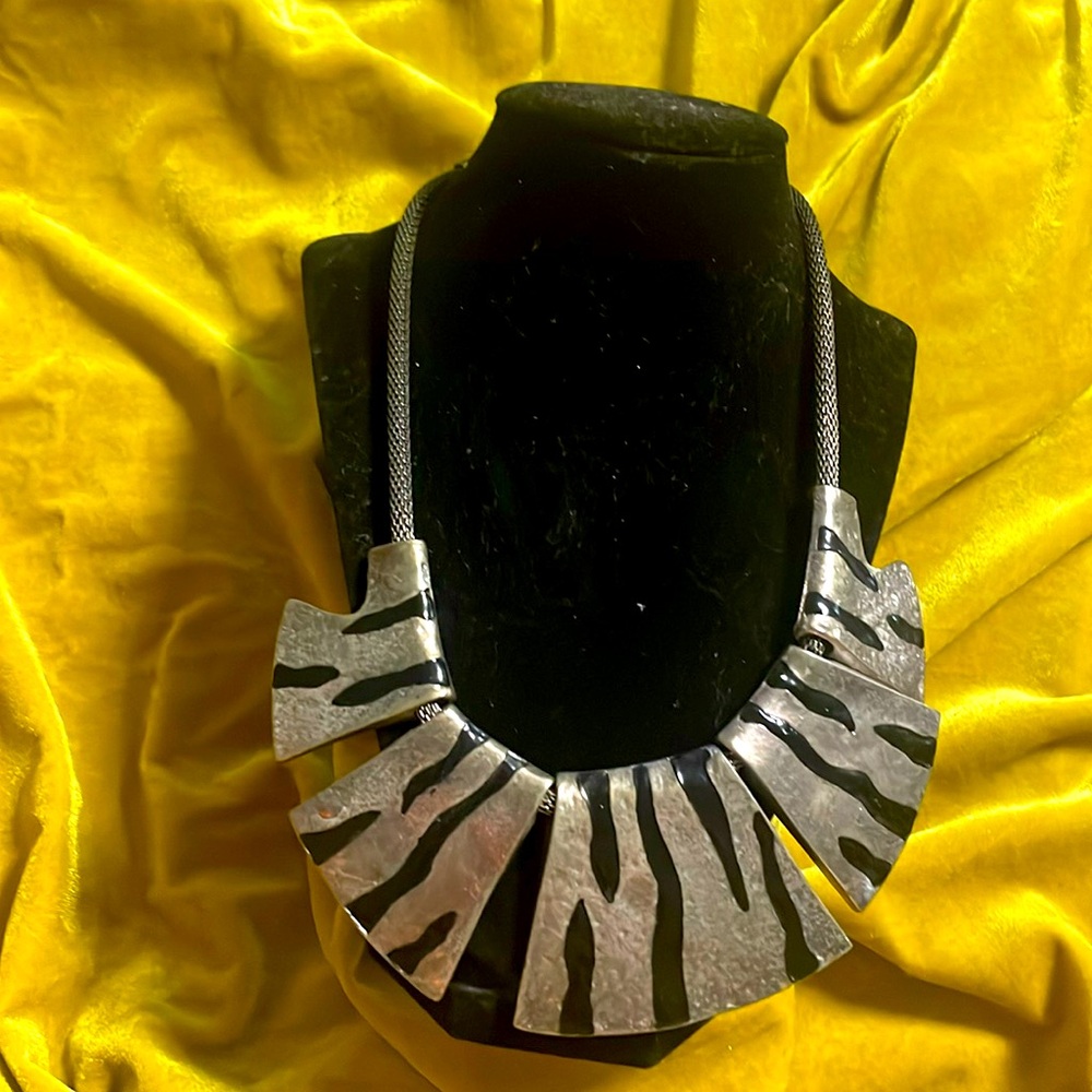 Heavy metal necklace, zebra stripes